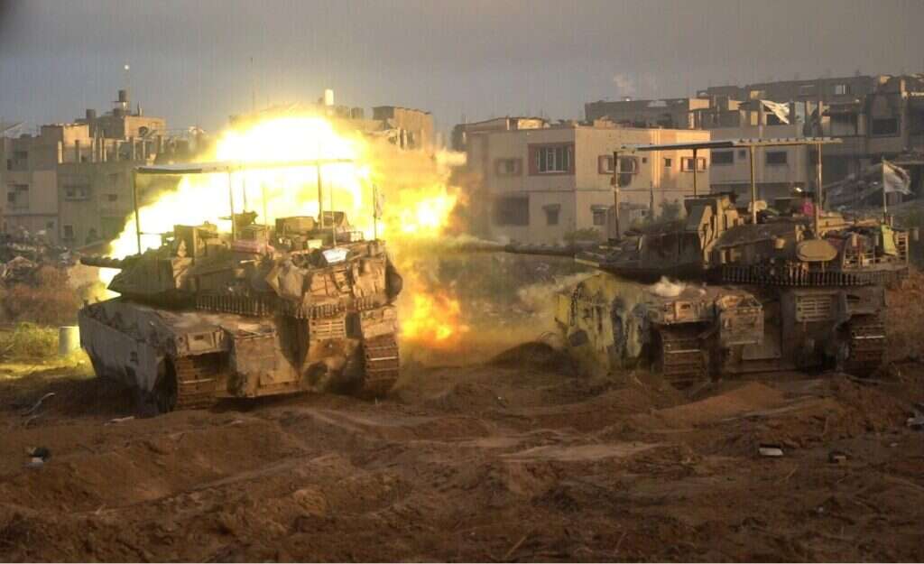 פעילות כוחות חטיבה 401 בעזה. | דובר צה"ל פעילות כוחות חטיבה 401 בעזה. | דובר צה"ל