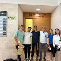 חוגגים אחרי הפסיקה. | בני עקיבא חוגגים אחרי הפסיקה. | בני עקיבא