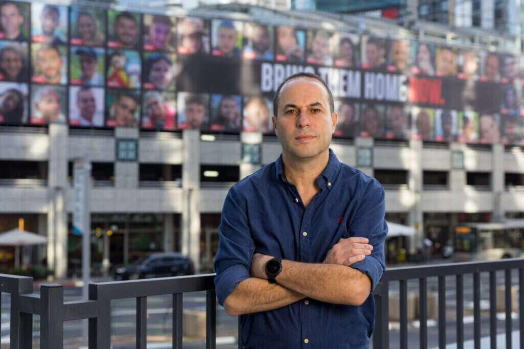 ד"ר יואב הלר, הרבעון הרביעי. | לירון מולדובן