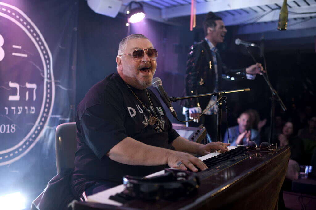 גילי יערי, פלאש 90 גילי יערי, פלאש 90