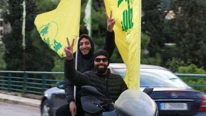 תושבי לבנון שבים לצידון. | AFP