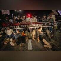 מחאה בירושלים לשחרורו של אריאל דנינו ממעצר מנהלי, בחודש מאי. | חיים גולדברג, פלאש 90