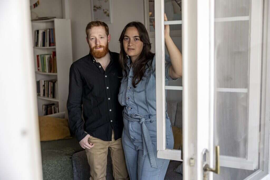 נועה שורק ונדב הלפרין. | נעמה שטרן