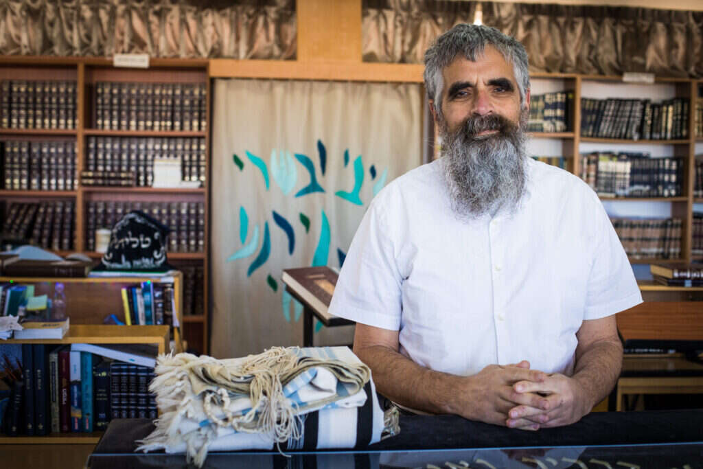 הרב יובל שרלו. | אריק סולטן