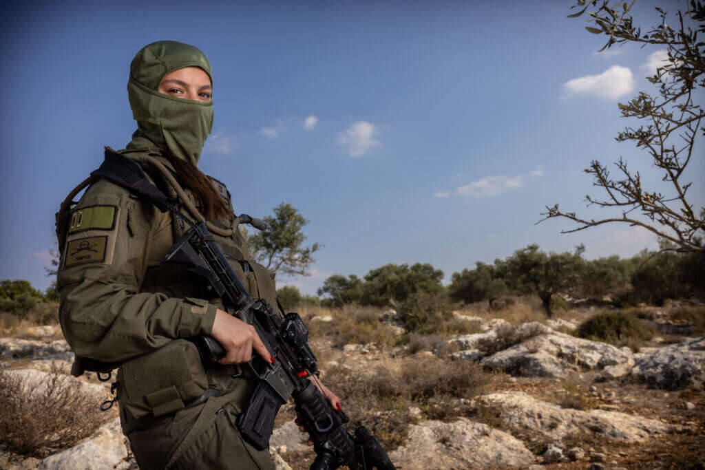 סגן נעה דורי. | אריק סולטן