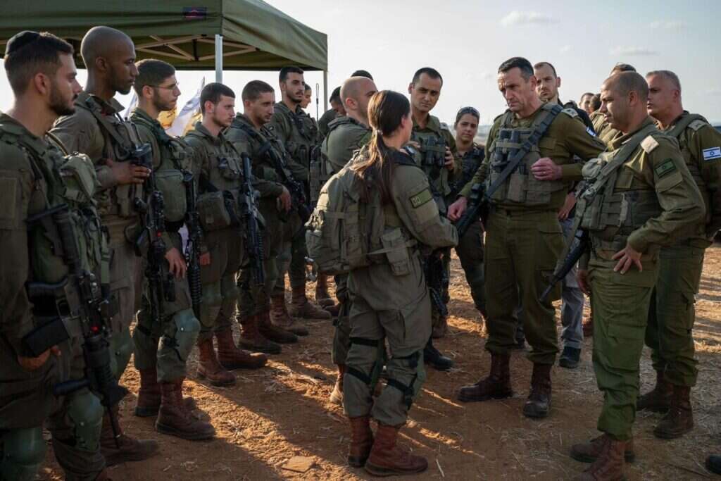 "נשים שקולות יותר. יודעות לפעמים לבצע הערכות מצב בצורה שונה". סגן נעה והרמטכ"ל הלוי. | דו"צ