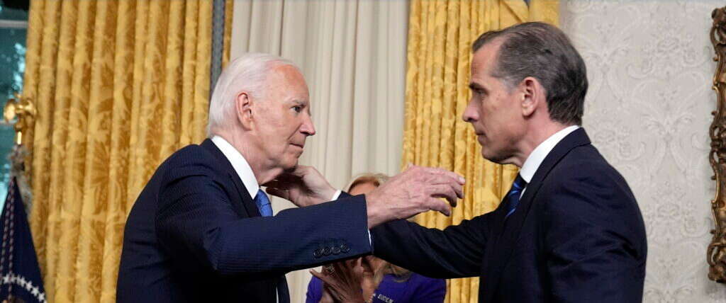 ג'ו והאנטר ביידן, בחודש יולי. | EPA