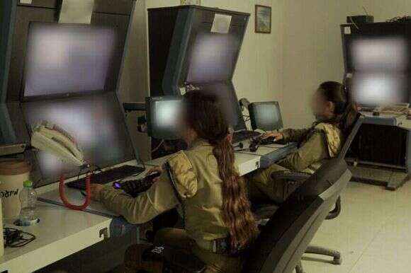 תצפיתניות בגבול עזה | אריק סולטן