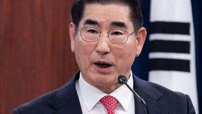 שר ההגנה היוצא של דרום קוריאה, קים יונג-היון, במהלך נאום. | AFP