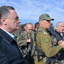 ראש הממשלה בנימין נתניהו ושר הביטחון ישראל כ"ץ בגבול סוריה. | קובי גדעון/ לע"מ