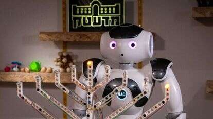 רובוט נאו, מדעטק חיפה. | מושון תמיר