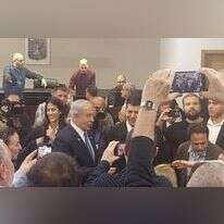 נתניהו מגיע להעיד בבית המשפט. | שלמה פיוטרקובסקי