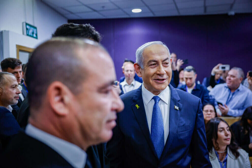 ראש הממשלה בנימין נתניהו בבית המשפט לפני עדותו. | חיים גולדברג - פלאש 90