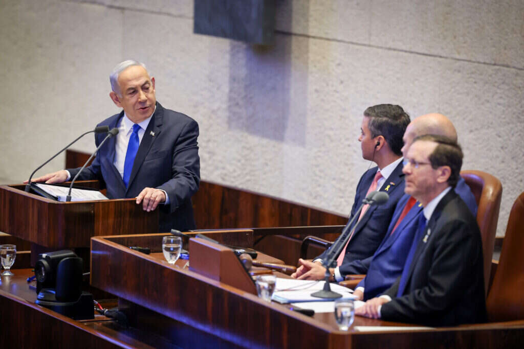 ראש הממשלה נתניהו בנאום לכבודו של נשיא פרגוואי סנטיאגו פניה מגיע לכנסת. | נועם מושקוביץ, דוברות הכנסת ראש הממשלה נתניהו בנאום לכבודו של נשיא פרגוואי סנטיאגו פניה מגיע לכנסת. | נועם מושקוביץ, דוברות הכנסת