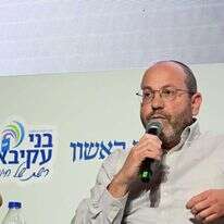 צביקה מור בוועידת החינוך ה-5. | יוסי זליגר, מקור ראשון
