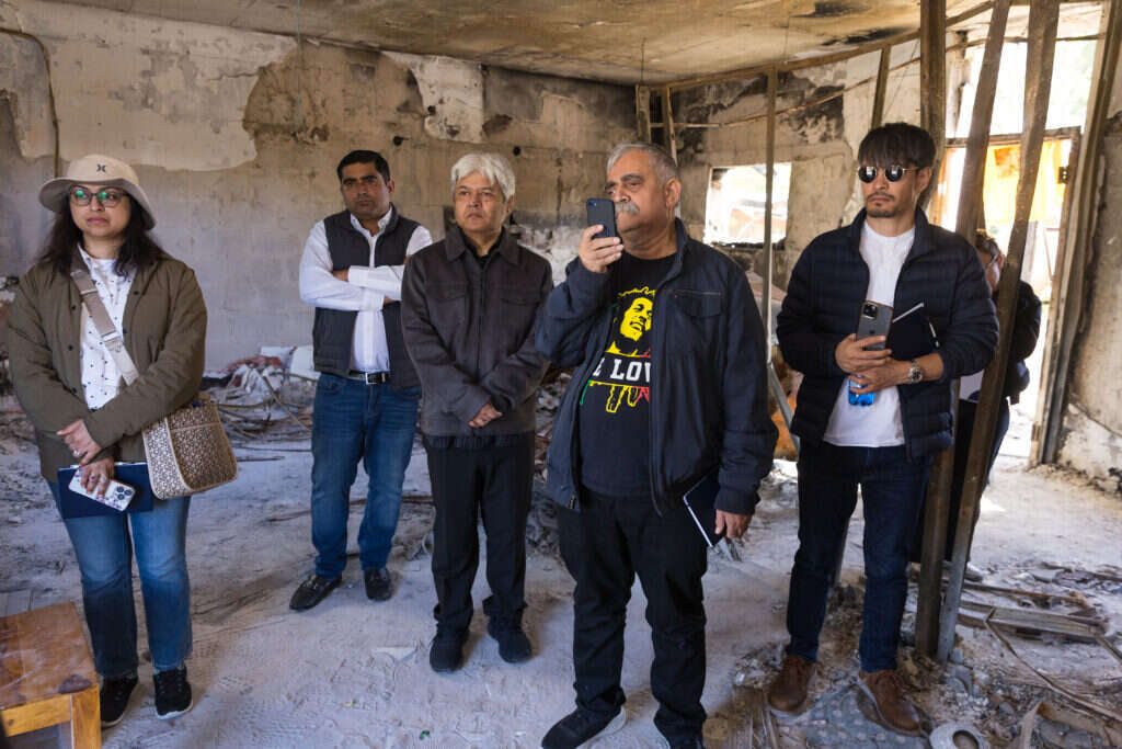 ההפתעה הכי גדולה הייתה שהישראלים לא חושבים שהפקיסטנים אויבים שלהם". מימין: אמירי, מוג'טבה, זאידי ואחט. | לירון מולדובן