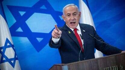 יונתן זינדל, פלאש 90