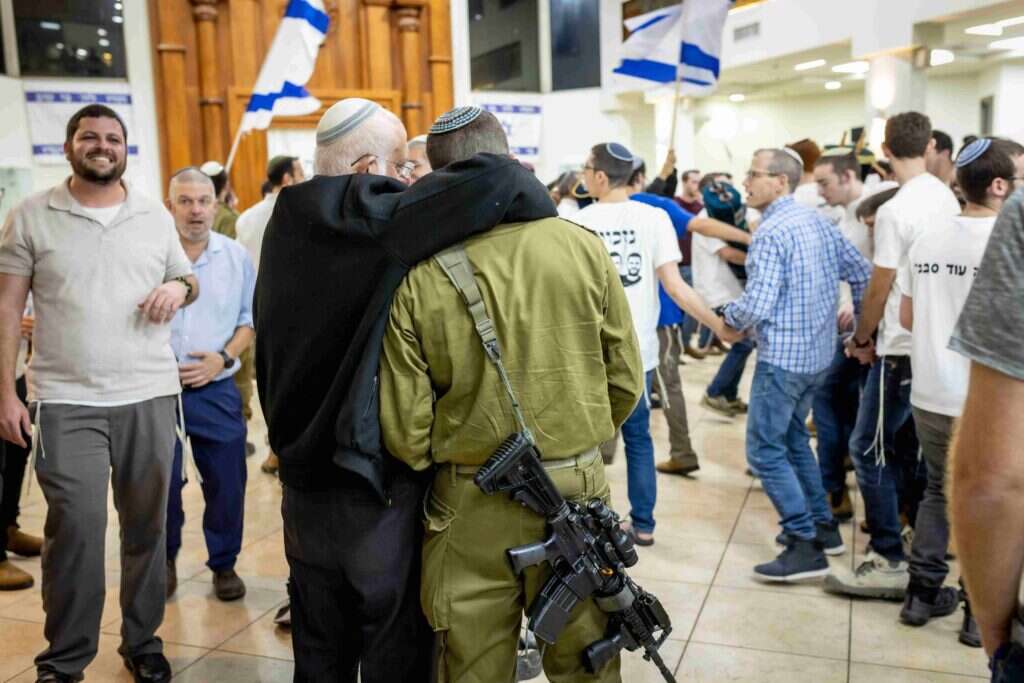 החגיגות בבית המדרש של הישיבה. | אריק סולטן