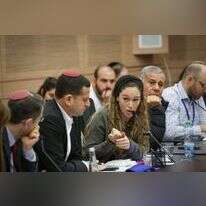 אביטל אשתו של הנגד א' העצור. | דוברות הכנסת - נועם מושקוביץ