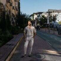 מאור שוויצר. | אבישג שאר–ישוב