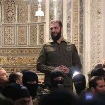 אבו־מוחמד אל־ג'ולאני נואם במסגד בדמשק, אחרי נפילת אסד. | איי.אף.פי