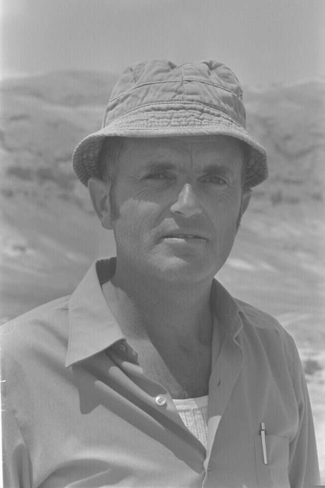 החלום על יריחו התגשם. נצר בימי החפירות בארמונות הורדוס והחשמונאים ביריחו. | משה מילנר, לע"מ החלום על יריחו התגשם. נצר בימי החפירות בארמונות הורדוס והחשמונאים ביריחו. | משה מילנר, לע"מ