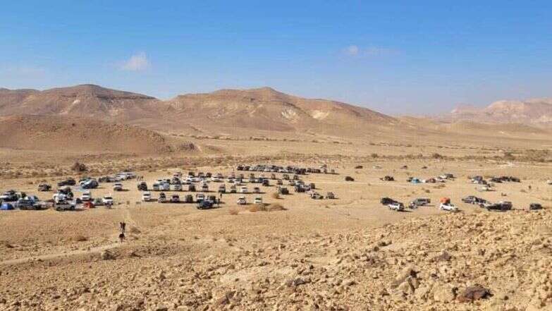 מטיילים בנגב. | ליאור שויימר- רט"ג מטיילים בנגב. | ליאור שויימר- רט"ג