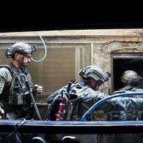 כוחות צה"ל במבצע בטול כרם. | דו"צ