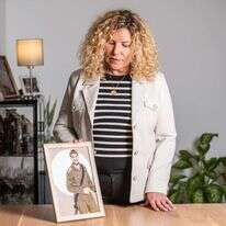 יעל נזרי. | אביטל הירש