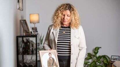 יעל נזרי. | אביטל הירש