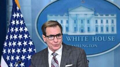 יועץ התקשורת לביטחון לאומי של הבית הלבן, ג'ון קירבי. | MANDEL NGAN / AFP