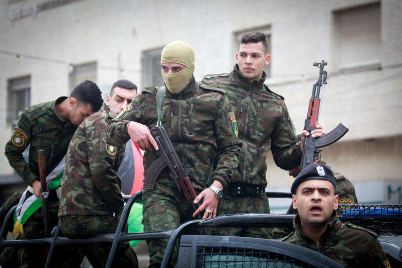 כוחות הרש"פ. | Nasser Ishtayeh /Flash90 כוחות הרש"פ. | Nasser Ishtayeh /Flash90