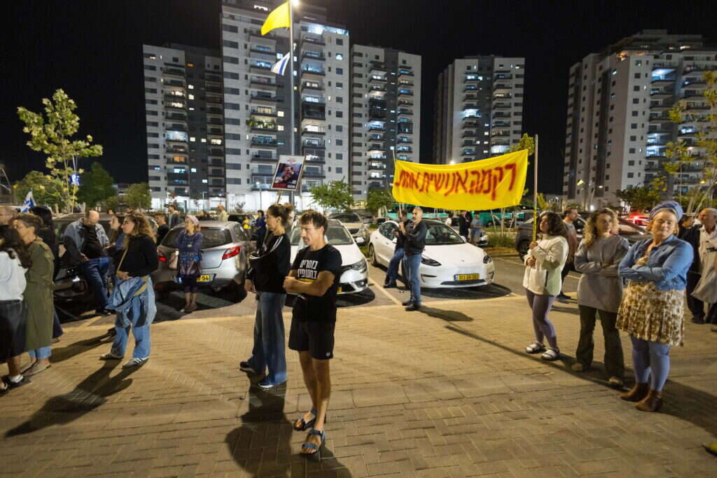 הפגנה לשחרור החטופים. | לירון מולדובן הפגנה לשחרור החטופים. | לירון מולדובן