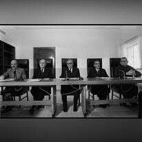 פרופ' ידין, השופט לנדוי, השופט אגרנט, המבקר נבנצל ורא"ל במיל' לסקוב בוועדת אגרנט, 1973. | סער יעקב, לע"מ