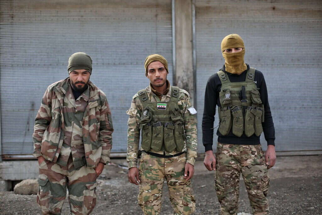 לוחמי הכוחות הסורים הדמוקרטיים. | EPA לוחמי הכוחות הסורים הדמוקרטיים. | EPA