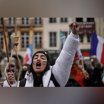 הפגנות נגד הוצאות להורג של המשטר האיראני: | מסך מיוטיוב