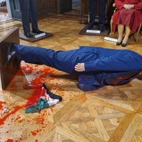 פסל נתניהו מופל ומושחת במוזיאון השעווה במקסיקו. | מרשתות חברתיות ע"פ סעיף 27א'