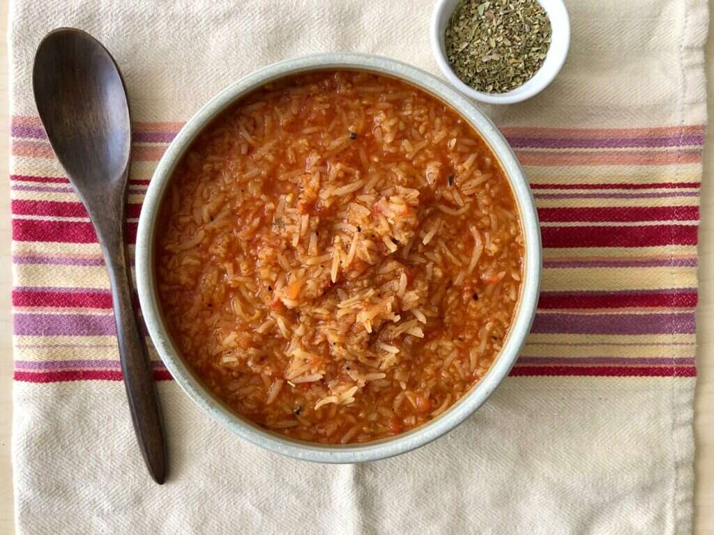 מרק עגבניות ואורז בסמטי. | עֹז תלם מרק עגבניות ואורז בסמטי. | עֹז תלם