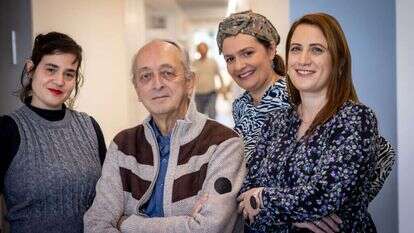 חומרים פסיכדליים אינם תרופת פלא. צוות "מטיב", מימין: דליה עמית־זיוון, ד"ר אנה הרווד־גרוס, ד"ר דני ברום, ד"ר מוריה רחמני. | אריק סולטן