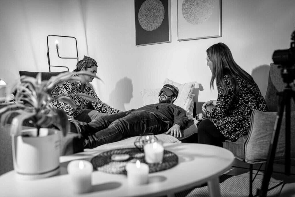 "לא חוששים מטריפ רע". טיפול ב־MD ב"מטיב", אילוסטרציה. | אריק סולטן