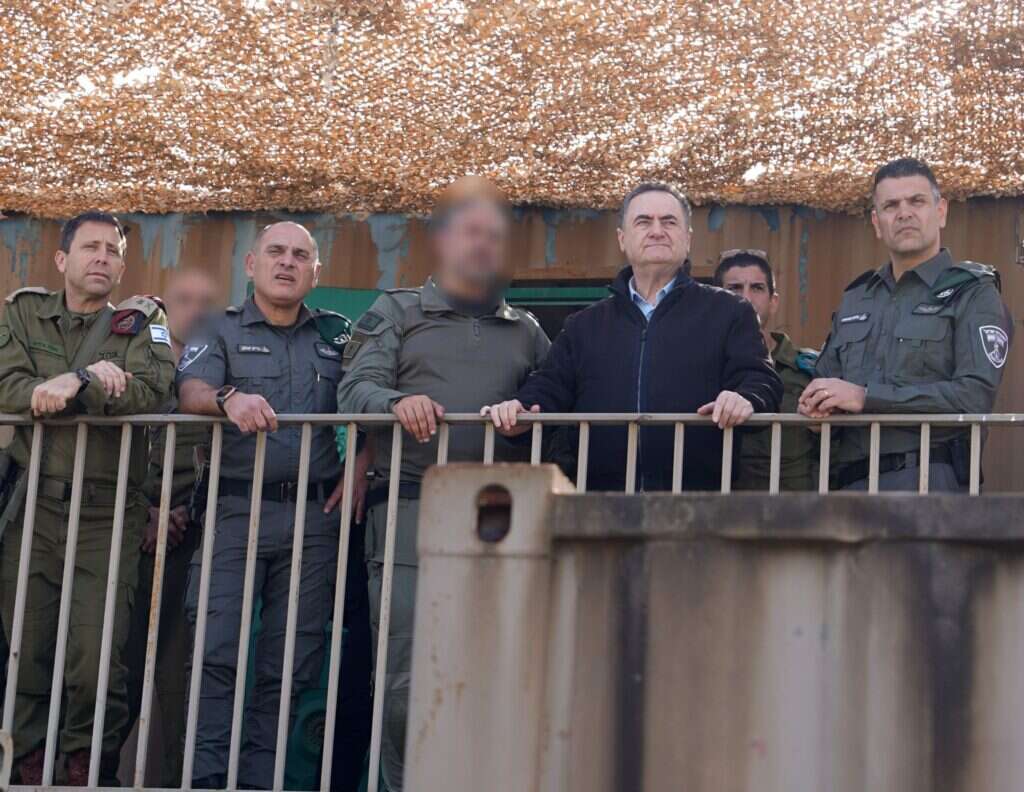 שר הביטחון ישראל כ"ץ בביקורו באוגדת איו"ש. | אריאל חרמוני משרד הביטחון