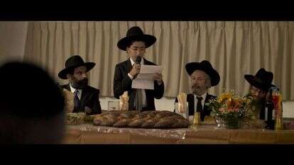 "עשיתי את הסרט מאהבה גדולה לחרדיּות". אדם חתוכה פלד כילד רפאל, מתוך הסרט. | זיו ברקוביץ