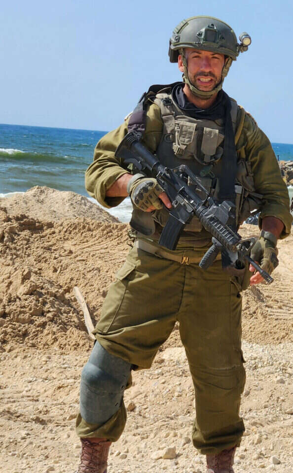 "לדעת למי לספר". ג'רסי בשירות המילואים בעזה "לדעת למי לספר". ג'רסי בשירות המילואים בעזה