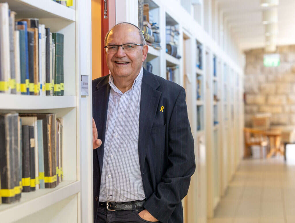 פרופ' אהרן ממן. | יוסי אלוני