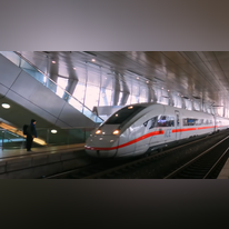 הרכבת בגרמניה. | מסך מיוטיוב