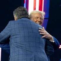 נשיא ארה"ב דונלד טראמפ והסנאטור טד קרוז. | AFP