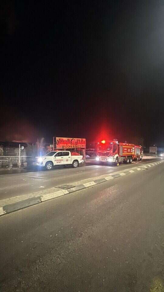 ההתפרעויות סמוך לפונדוק. תיעוד מבצעי כבאות והצלה יו"ש