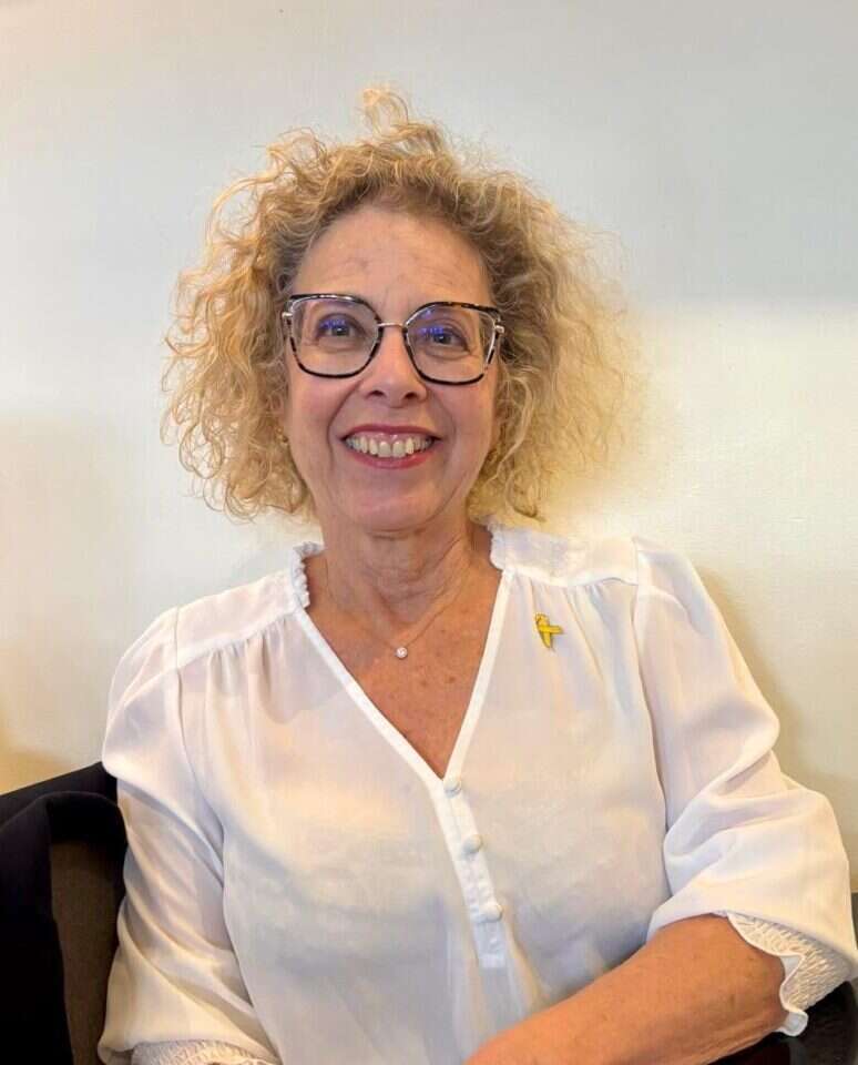 ד"ר ענת גבר. | פרטי