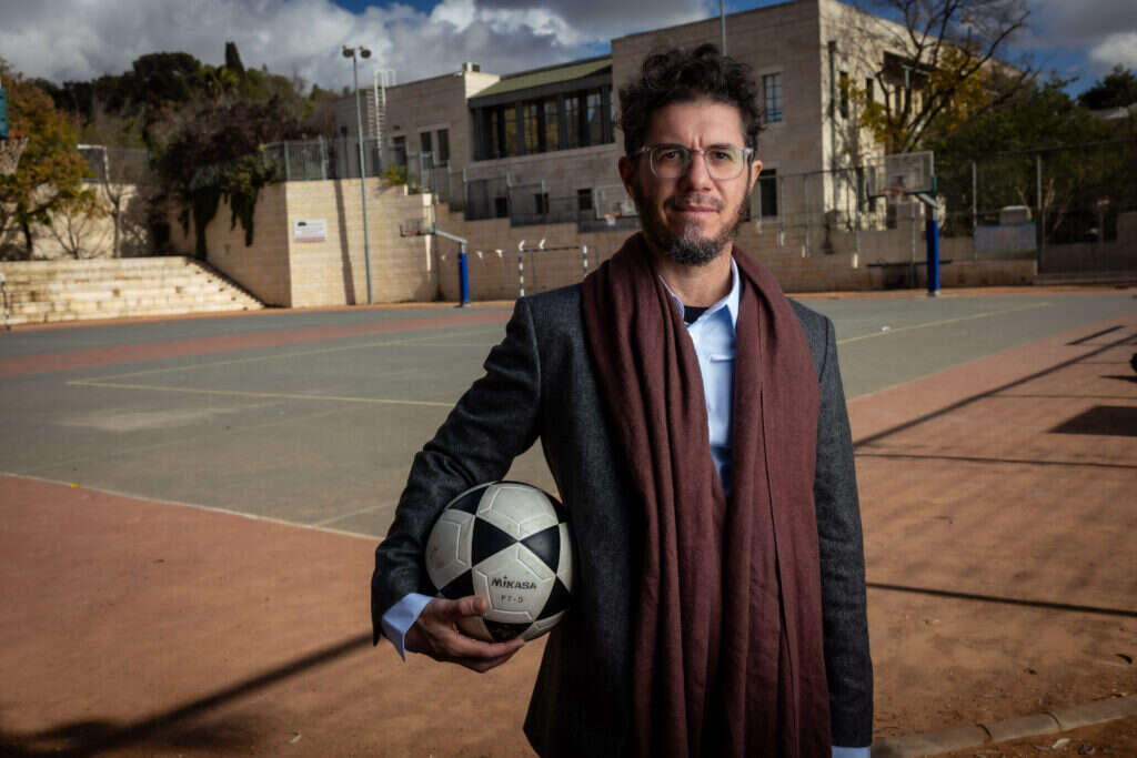 ד"ר ירון שוורץ. | אריק סולטן