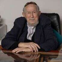 הרב מנחם הכהן. | נעמה שטרן הרב מנחם הכהן. | נעמה שטרן